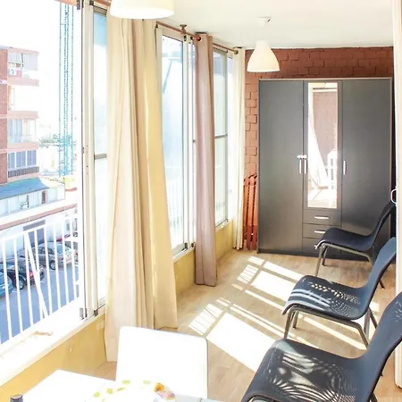 2 Bedroom Pet Friendly In *
